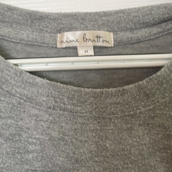 Nine Britton - Dalia Brushed Knit Top | M | Burgundy, Gray, White - Picture 2 of 2